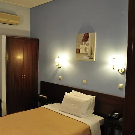 Otel Lux 2*
